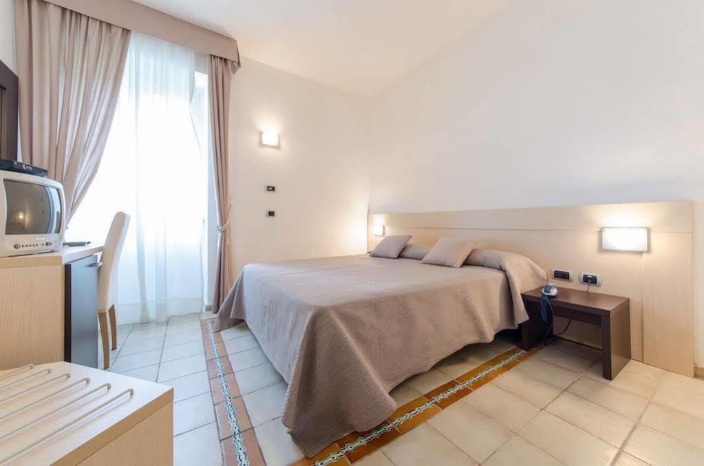 Maiori Antica Hotel Exterior photo