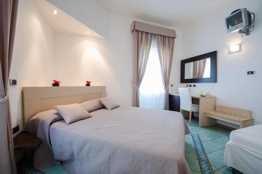 Maiori Antica Hotel Exterior photo
